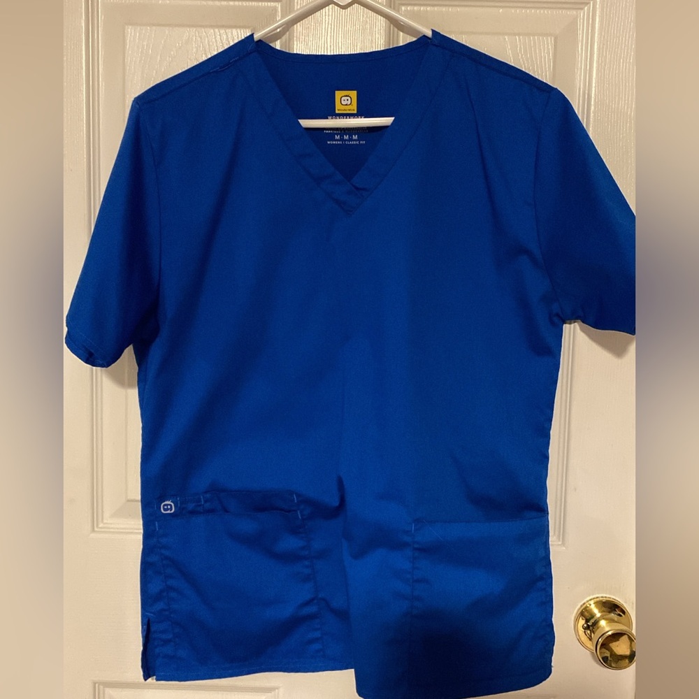 WonderWink Women's Royal Blue V-Neck Scrub Top